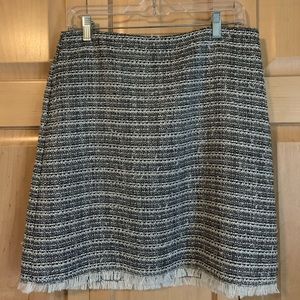 BLACK AND WHITE Loft Outlet Skirt